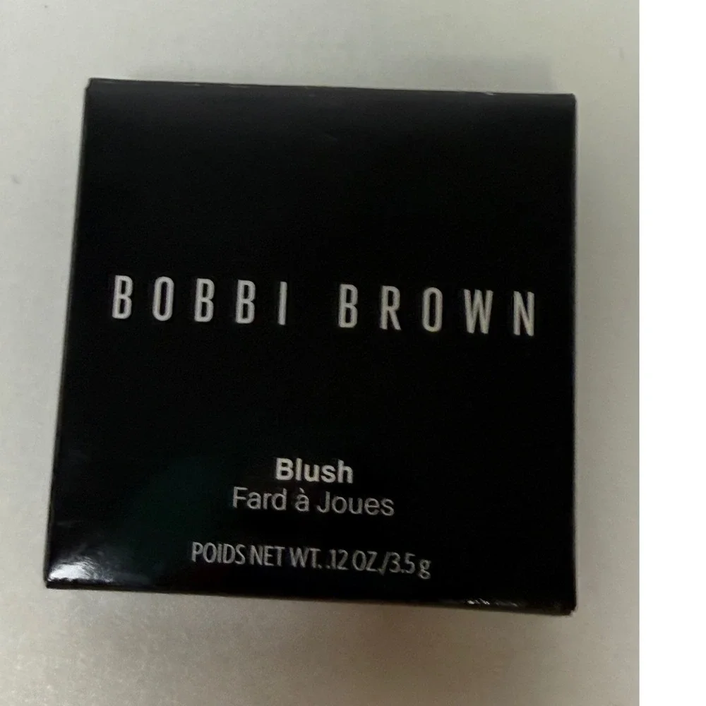 Bobbi Brown brand bobbi